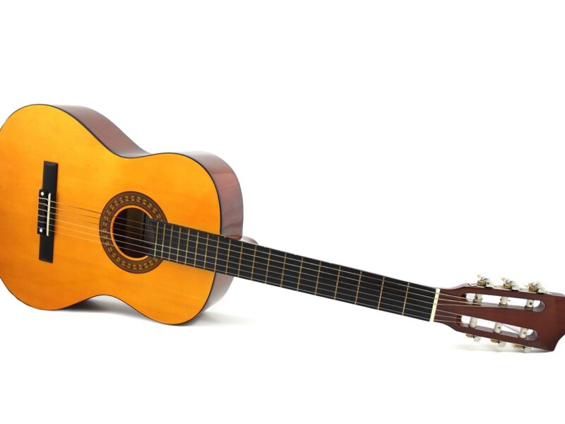 Vendo violão - Anuncio Teste