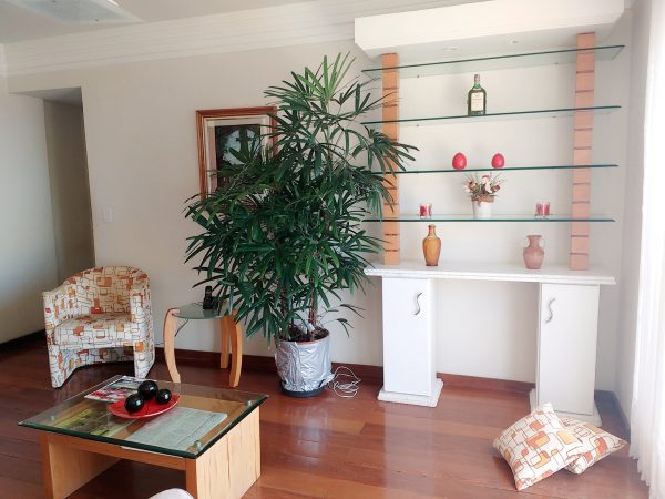 APARTAMENTO À VENDA NO EDIFÍCIO GABRIELA MORENA ÁREA CENTRAL DA CIDADE DE ILHÉUS-BA